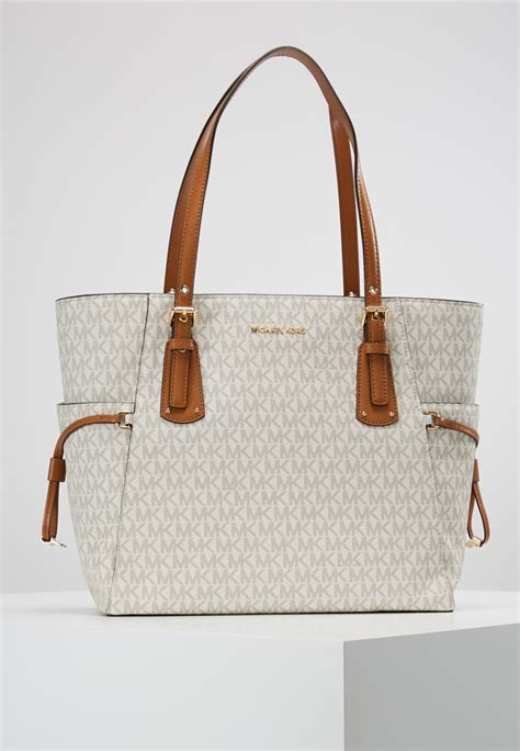 zalando sac michael kors promo|Sacs à main Michael Kors femme en promo .